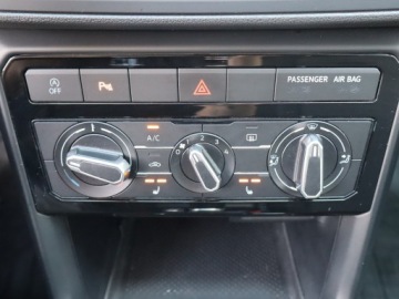 Volkswagen T-Cross SUV 1.0 TSI 95KM 2019 VW T-Cross 1.0 TSI, Salon Polska, 1. Właściciel, zdjęcie 11