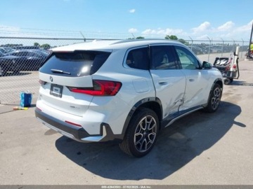 BMW X1 U11 2024 BMW X1 XDRIVE28I 2024, od ubezpieczalni 2.0 Benzyna 241KM, zdjęcie 4