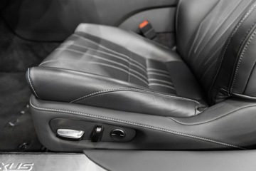 Lexus LC Coupe 500h 359KM 2019 Lexus LC 500h V6 359 KM. Salon PL. Bezwypadkowy., zdjęcie 32