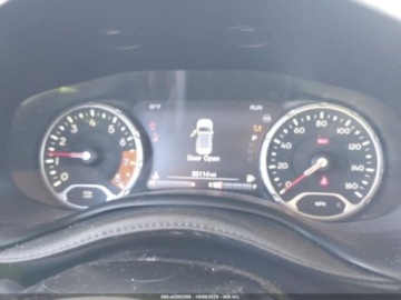 Jeep Renegade 2021 Jeep Renegade Latitude, 2021r., 2.4L 2.4 Benzyna 180KM, zdjęcie 10