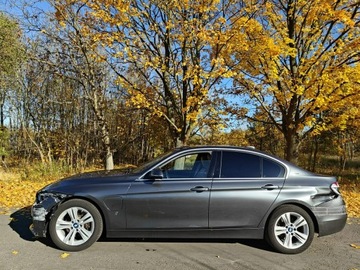 BMW Seria 3 F30-F31-F34 2017 BMW 330 Plug in, zdjęcie 7