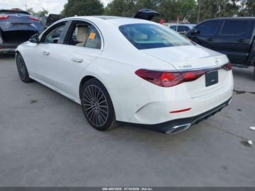 Mercedes Klasa E W214 2025 Mercedes-Benz Klasa E 450 4matic 2025 3.0 Benzyna 375KM, zdjęcie 2