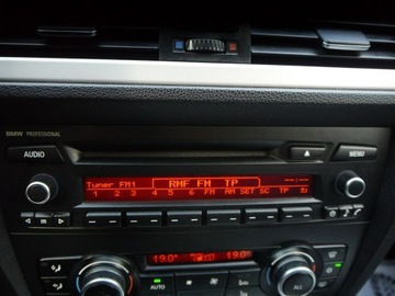 BMW Seria 3 E90-91-92-93 Limuzyna E90 320d 184KM 2010 BMW 320 2.0d 184KM Stan b.dobry Gwarancja 12mc, zdjęcie 28