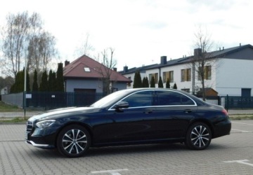 Mercedes Klasa E W213 2021 Mercedes-Benz Klasa E z Gwarancja Bezwypadkowy Model 2022r 2.0 211KM, zdjęcie 18