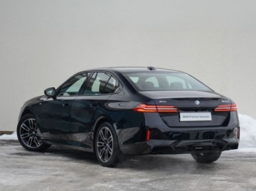 BMW Seria 5 G90-91 Sedan 2.0 20d 197KM 2025 BMW Seria 5 BMW 520d xDrive Limuzyna 2.0 Hybryda 197KM, zdjęcie 8