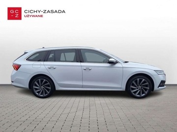Skoda Octavia IV Kombi Plug-in 1.4 TSI iV Plug-In Hybrid 204KM 2021 Skoda Octavia serwis ASO 1.4hybryda 204KM bezwypadkowy pakiety SmartLink h, zdjęcie 5