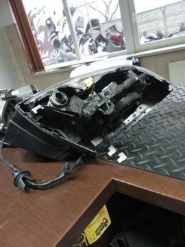 AUDI Q7 ZRCÁTKO PRAVÉ 12 PIN 233656052
