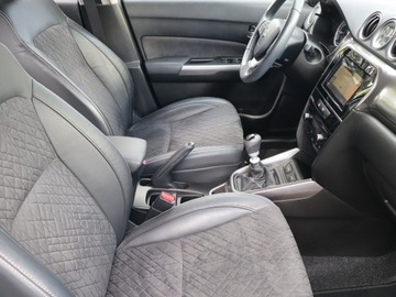 Suzuki Vitara III SUV Facelifting 1.4 BoosterJet 140KM 2019 Suzuki Vitara 1.4 BoosterJet, Salon Polska, zdjęcie 8