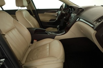 Opel Insignia I Sedan 2.0 CDTI ECOTEC 130KM 2011 Opel Insignia 2.0 CDTI, Navi, Xenon, Klima, zdjęcie 6