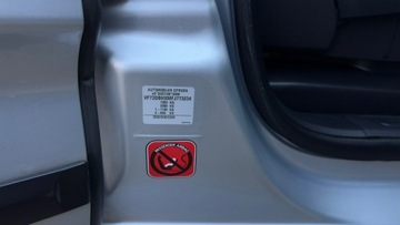 Citroen C4 II Hatchback 5d 1.6 e-HDi 114KM 2015 Citroen C4 Picasso 1.6HDi OPŁACONY Bezwypadkowy, zdjęcie 23