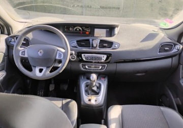 Renault Scenic III XMOD Energy TCe 115KM 2013 Renault Scenic 2013r, 1.2 Benzyna. Lekko uszkodzony prawy przod. Jezdzi., zdjęcie 5