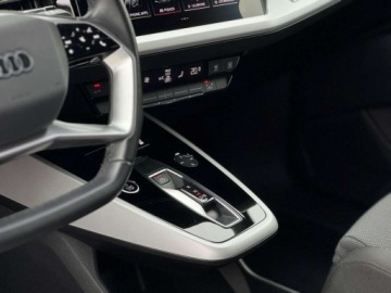 Audi Q4 e-tron 35 170KM 2023 Audi Q4 e-tron Audi Q4 e-tron 35 Advanced 170KM LED Black Pakiet Gwarancja, zdjęcie 10