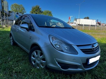 Opel Corsa D Hatchback 1.4 Twinport ECOTEC 100KM 2010