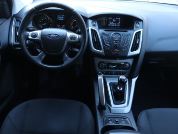 Ford Focus III Kombi 1.0 EcoBoost 125KM 2013 Ford Focus 1.0 EcoBoost, Klima, Klimatronic, zdjęcie 6