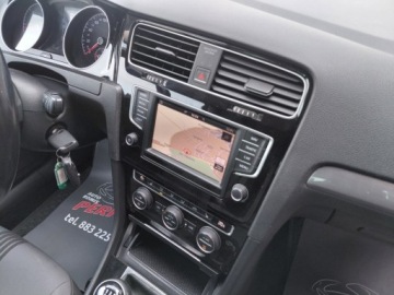 Volkswagen Golf VII Hatchback 3d 2.0 TDI BlueMotion Technology 150KM 2016 Volkswagen Golf Allstar Navi Klimatronik Radar LED 2xPDC 2.0 Diesel 150KM, zdjęcie 13