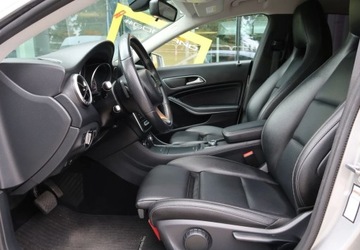 Mercedes CLA C117 Shooting Brake Facelifting 2.1 200 d 136KM 2018 Mercedes-Benz CLA 200d automat, podgrzewane fotele, skorzana tapicerka, pd, zdjęcie 7