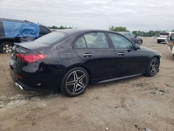 Mercedes Klasa C W206 2022 Mercedes-Benz Klasa C 2022, 2.0L, 4x4, od ubezpieczalni 2.0 Benzyna 255KM, zdjęcie 4