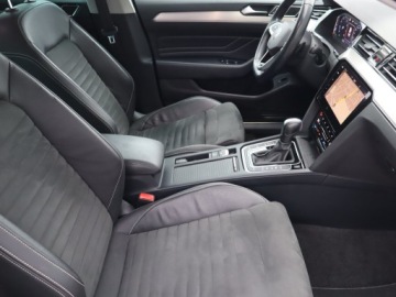 Volkswagen Passat B8 Limousine Facelifting 2.0 TSI 190KM 2021 VW Passat 2.0 TSI, Salon Polska, 1. Właściciel, zdjęcie 8