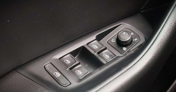 Volkswagen Arteon Fastback 2.0 TSI 190KM 2017 Volkswagen Arteon (Nr.103) 2.0 TSI Automat R-Line Salon Polska Navi Klima, zdjęcie 25