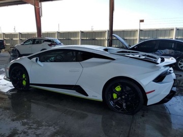 Lamborghini Huracan STO 5.2 V10 640KM 2024 Lamborghini Huracan Tecnica 2024 5.2l 5.2 Benzyna 640KM, zdjęcie 1