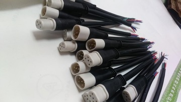 ГЕРМЕТИЧНЫЙ РАЗЪЕМ IP65, 5 КОНТАКТОВ С КАБЕЛЕМ ДЛИНОЙ 30 СМ, 5 КОНТАКТОВ