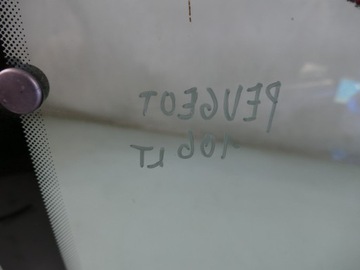 PEUGEOT 106 FACELIFT SKLO (OKNO) KAROSERIE LEVÝ ZADNÍ 3-DVEŘOVÝ