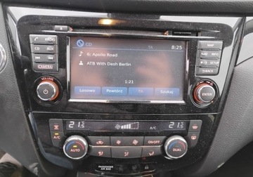 Nissan Qashqai II Crossover 1.2 DIG-T 115KM 2017 Nissan Qashqai 2017r, 1.2 Benzyna. Uszkodzone boki. Jezdzi. 1.2 Benzyna, zdjęcie 16