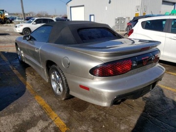 Pontiac Firebird IV 2002 Pontiac Firebird 2002 PONTIAC FIREBIRD TRANS AM, 5.7 Benzyna 310KM, zdjęcie 3