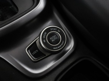 Suzuki Vitara III SUV Facelifting 1.4 BoosterJet 140KM 2020 Suzuki Vitara automat 4x4 panorama navi kamera, zdjęcie 28