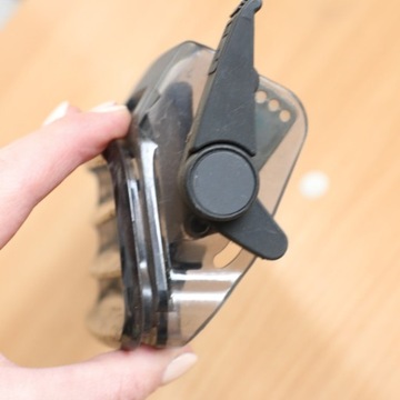 5441 Honda Goldwing GL 1800 Решетка вентиляции лобового стекла