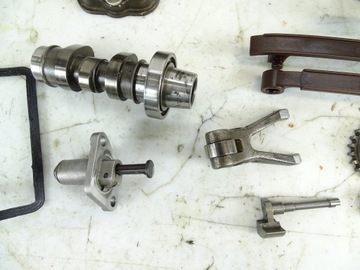 Aprilia SXV RXV 550 Клапаны с головкой вала спереди