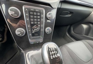 Volvo V40 II Cross Country 2.0 D3 DRIVE-E 150KM 2016 Volvo V40 Bardzo zadbany pelen serwis 2.0 Diesel 150KM, zdjęcie 18