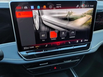 Volkswagen Passat B8 Variant Facelifting 2.0 TDI SCR 150KM 2024 Volkswagen Passat Variant Faktura VATKamery 360Zadbany Maly przebiegElegan, zdjęcie 20