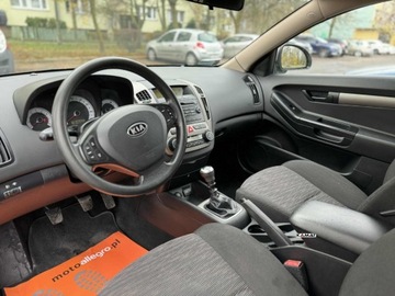 Kia Ceed I Hatchback 1.4 109KM 2008 Kia Ceed Kia Ceed 1,4 Benzyna Coupe Zamiana 1.4 Benzyna 109KM, zdjęcie 14