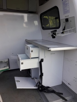 Renault Master IV Furgon FWD 2.3 dCi 150KM 2015 Renault Master 150KM AMBULANS KAMPER, zdjęcie 18