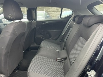 Opel Astra K Hatchback 5d 1.0 Turbo 105KM 2018 Opel Astra EcoTec Klimatyzacja, zdjęcie 8