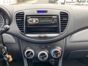 Hyundai i10 I Hatchback Facelifting 1.1 SOHC 69KM 2012 Hyundai i10 KLIMATYZACJA RADIOODTWARZACZ ALUFELGI SERWISOWANY GWARANCJA 1.1, zdjęcie 12