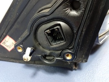 KIA MAGENTIS I ZRCÁTKO PRAVÉ 5 PIN EU 1C