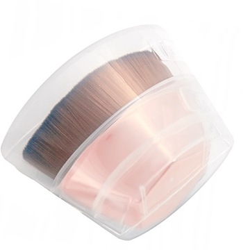 ОДИНАРНАЯ ЩЕТКА для тонального крема, очень плотная, мягкая, нет.