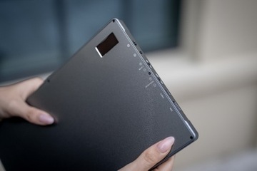 LED NEWELL RGB -W RANGHA MAX XL 2500 - 9900K (28 x 18 см) 1600 Lumens