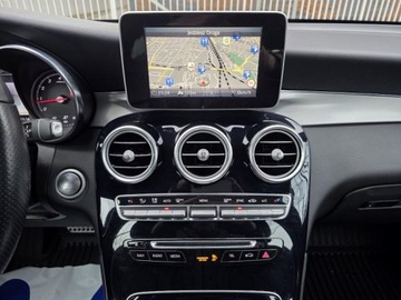 Mercedes GLC C253 SUV 2.0 250 211KM 2018 MERCEDES GLC 250 4MATIC AMG Line 2.0 benzyna 211KM Bezwypadkowy Serwis, zdjęcie 10