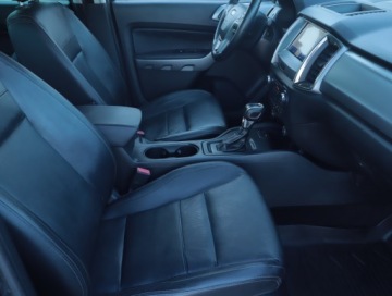 Ford Ranger V Podwójna kabina Facelifting 2019 2.0 EcoBlue 213KM 2021 Ford Ranger 2.0 EcoBlue, Salon Polska, zdjęcie 8