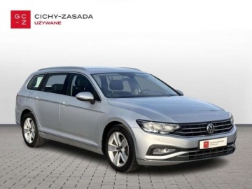 Volkswagen Passat B8 Variant Facelifting 2.0 TDI 190KM 2020 Volkswagen Passat Elegance 2.0TDI 150KM DSG Kamera360 NiskiPrzebieg SalonP, zdjęcie 6