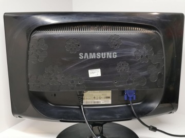 Монитор Samsung 2233SN 22