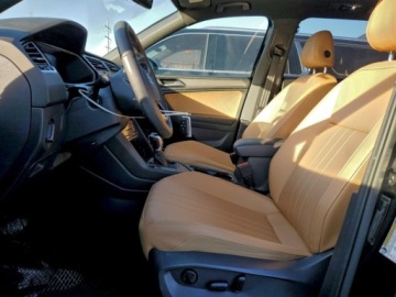 Volkswagen Tiguan II 2022 Volkswagen Tiguan 2022 Volkswagen Tiguan 2.0T SE , od firmy ubezpieczeniow, zdjęcie 7