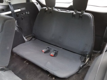 Mitsubishi Outlander II 2.0 DID DOHC 140KM 2007 Mitsubishi Outlander 2.0 DI-D, 4X4, 7 miejsc, zdjęcie 18