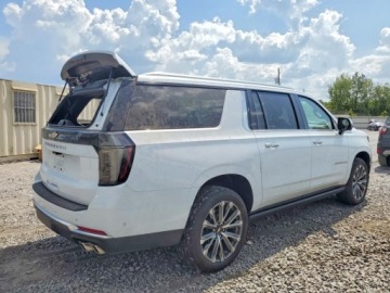Chevrolet Suburban GMT900 2026 Chevrolet Suburban K1500 High Country 2026 3.0 Diesel 305KM, zdjęcie 3