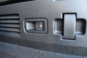 Volkswagen Arteon Fastback Facelifting 2.0 TDI SCR 150KM 2022 Volkswagen Arteon 2.0TDI 150KM DSG SB Elegance COMBI Pak.Premium Hak ACC K, zdjęcie 38