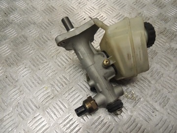 MERCEDES W203 2.2 БАЧОК ТОРМОЗНОЙ ЖИДКОСТИ