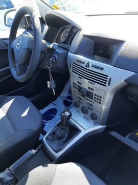 Opel Astra J Hatchback 5d 1.7 CDTI ECOTEC 110KM 2011 OPEL Astra 1.7 CDTi, I właściciel !!, zdjęcie 17